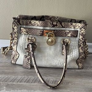 Michael Kors bag